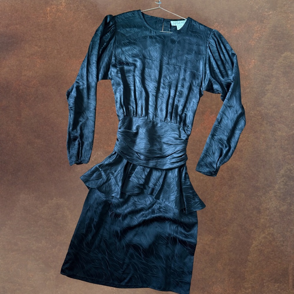 Chic Black Long Sleeve Dress